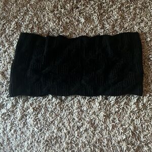 Black Infinity Knit Scarf​